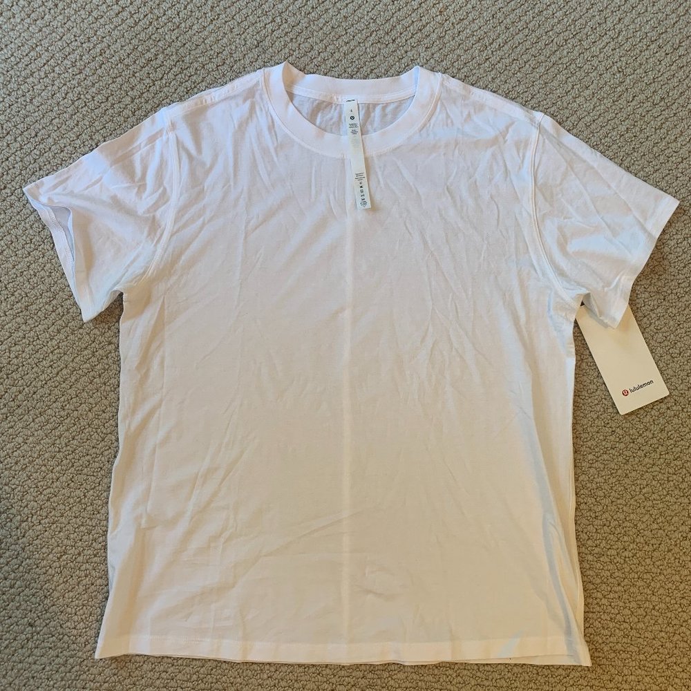 Lululemon All Yours Tee in white NWT